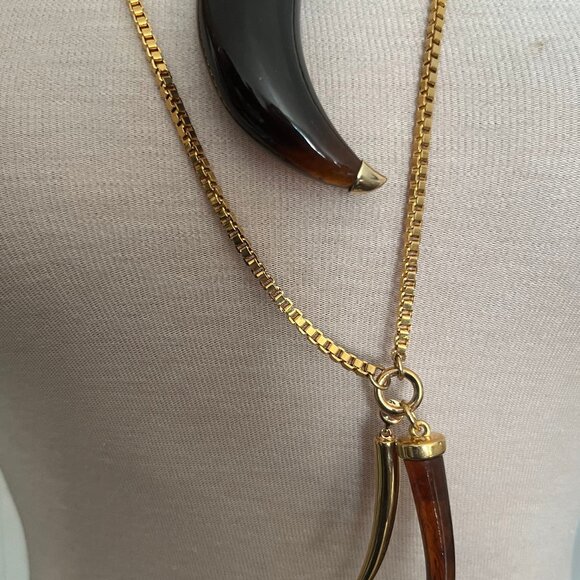Vince Camuto Horn Necklaces And Earrings Tortoiseshell and Gold - Picture 4 of 8